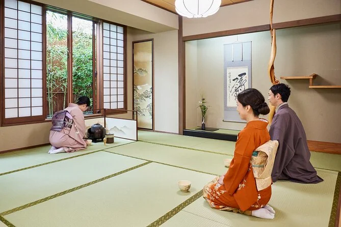 Kimono Tea Ceremony at Maikoya Asakusa